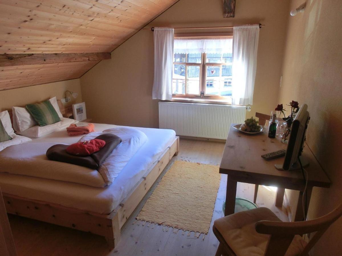 Naze'S Hus Mellau Hotel Bagian luar foto
