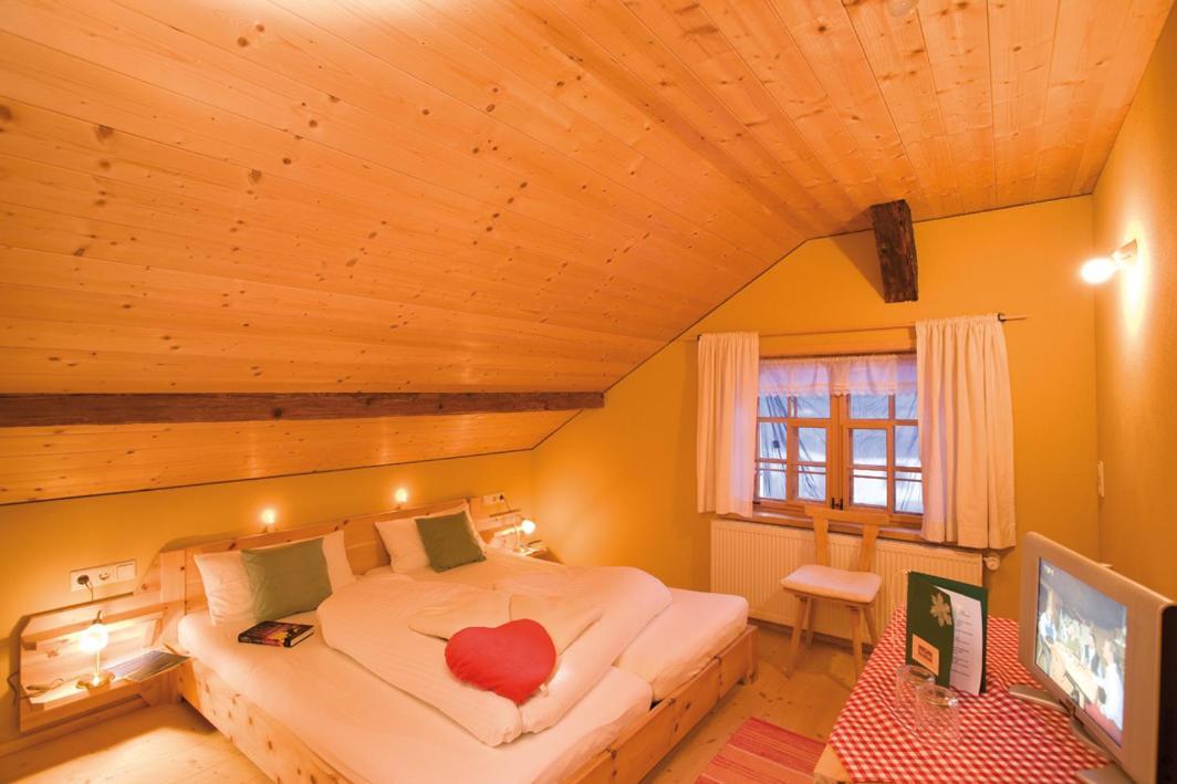 Naze'S Hus Mellau Hotel Bagian luar foto